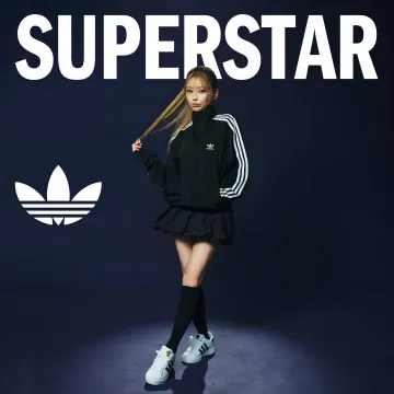 アディダスSUPERSTARスニーカー＆アパレル