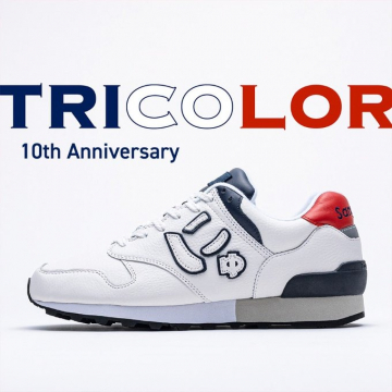 TRICOLOR 10周年記念スニーカー